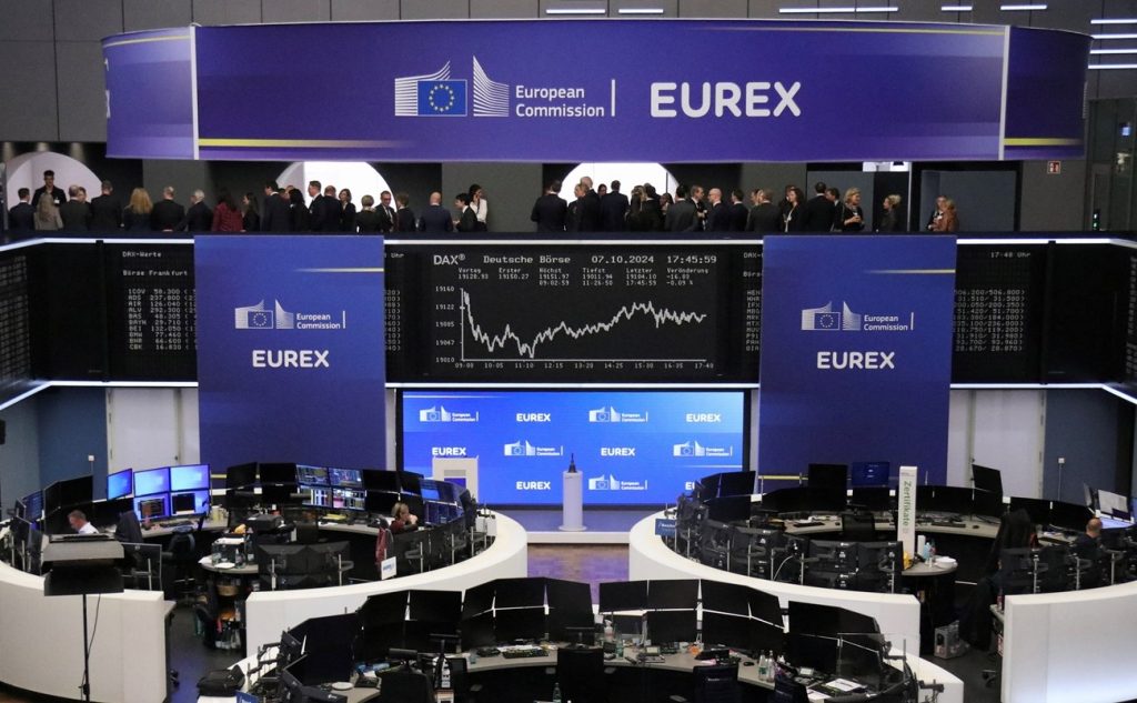 الأسهم الأوروبية تفتتح تعاملاتها على انخفاض متأثرة بالتوترات الجيوسياسية