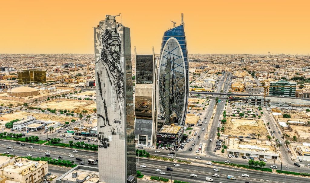 وزارة البلديات والإسكان تدعو ملاك الأراضي الفضاء إلى المحافظة على نظافتها