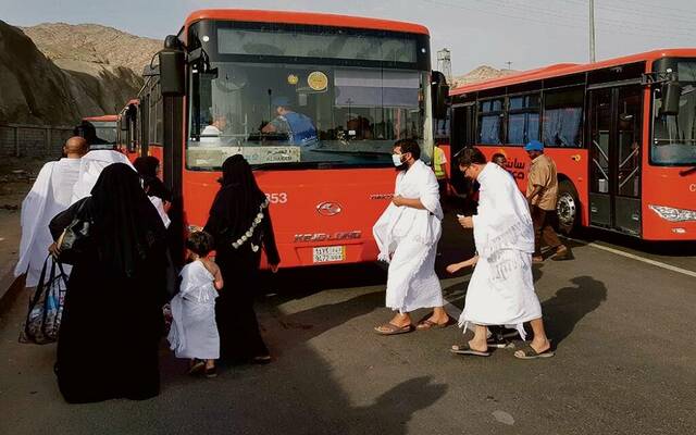 التضامن المصرية: نجاح تصعيد حجاج الجمعيات الأهلية إلى عرفات وسط متابعة ميدانية