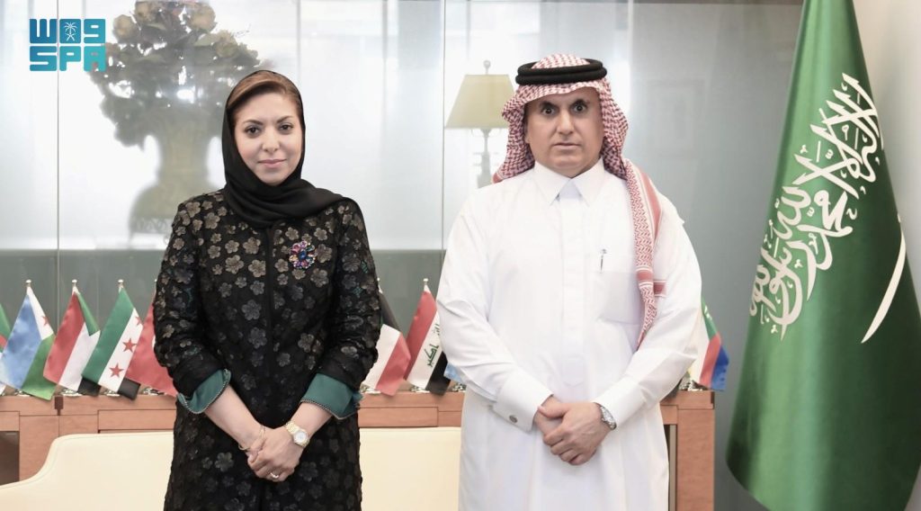مندوب المملكة الدائم لدى جامعة الدول العربية يلتقي المديرة التنفيذية لمنظمة تنمية المرأة