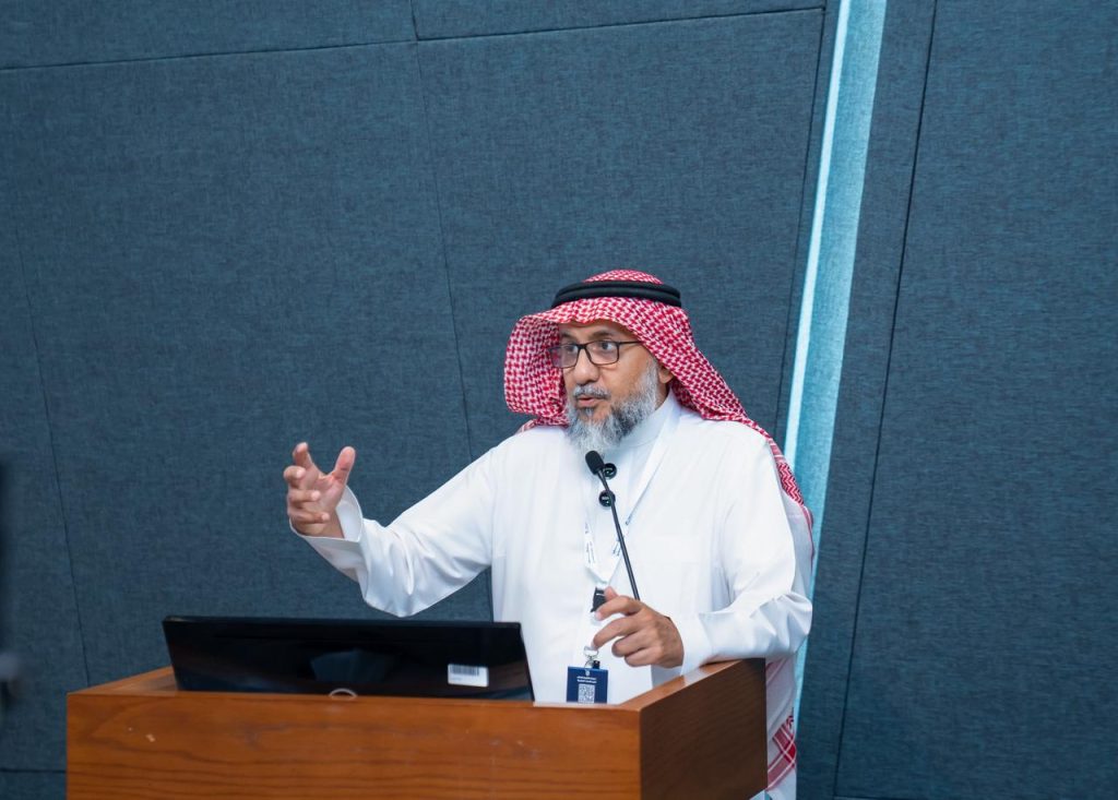 المديفر: 18% من اليافعين عالميًا مرّوا بإيذاء الذات… والانعزال إنذار مبكر