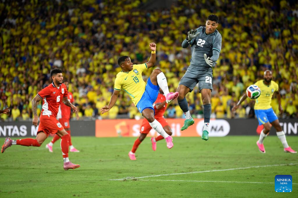 البرازيل من دون نيمار تسحق بنما بسداسية