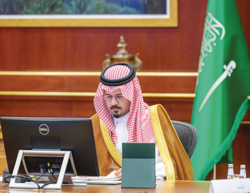 أمير المدينة: تلمس احتياجات الأهالي ومتابعة المشروعات أولوية مجلس المنطقة